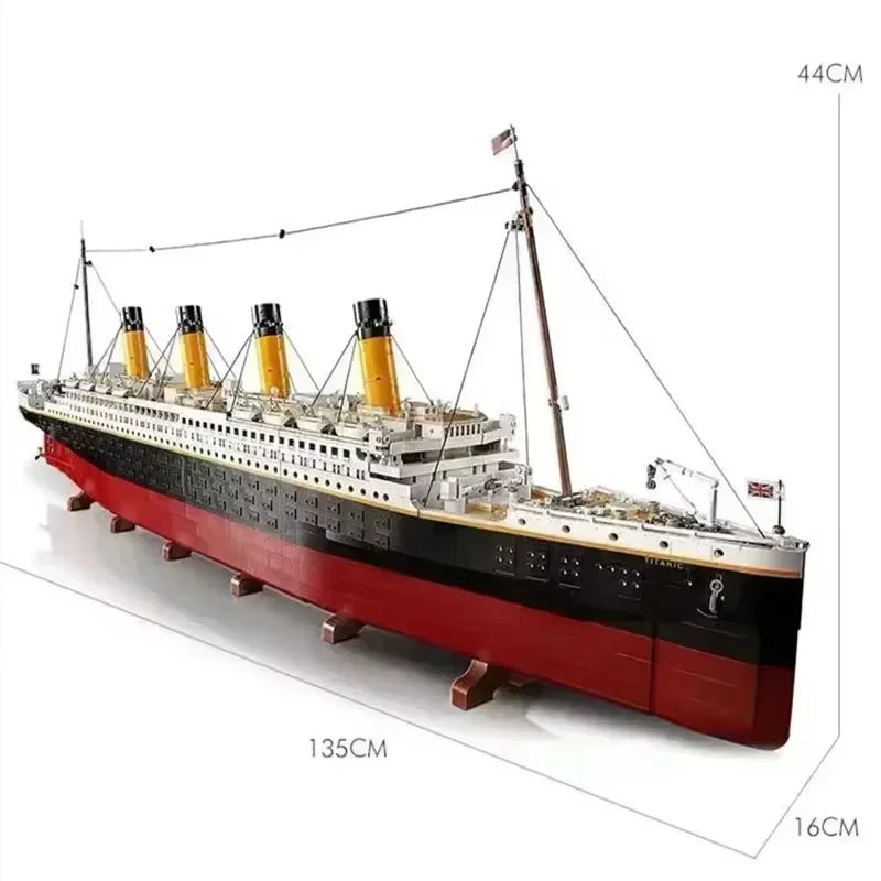 Titanic Giant Cruise Ship Model – 1900+ PCS Building Blocks Set - STEM TOy - Kidz Garage